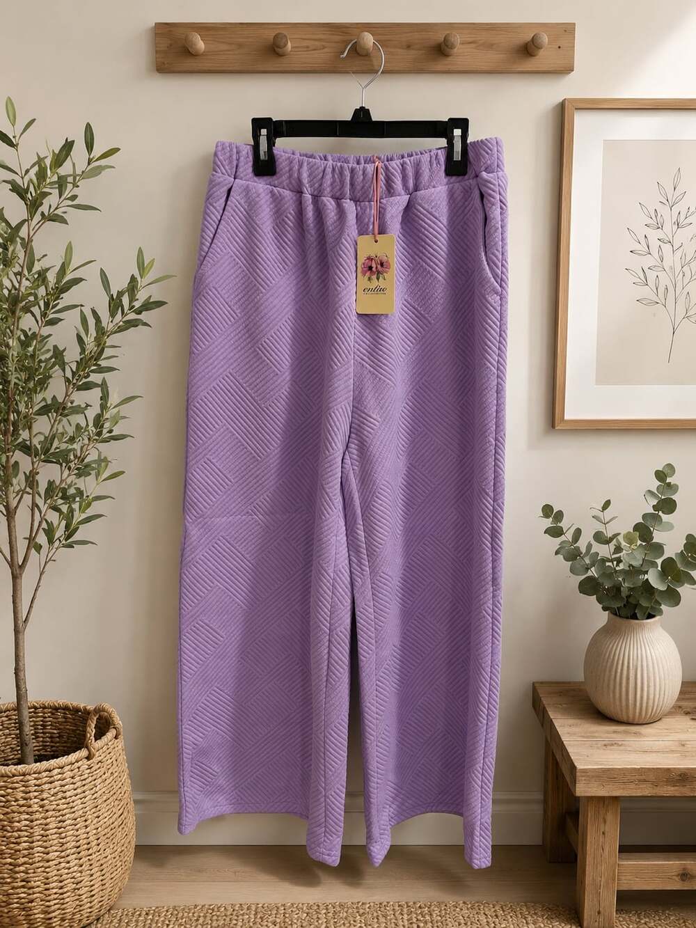 NWT Entro  Boutique Lavender Textured Wide-Leg Cropped Pants Sz M 23” inseam